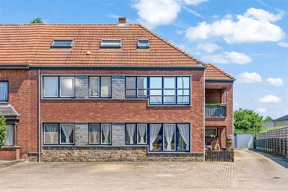 Huis te  koop in Tessenderlo 3980 495000.00€  slaapkamers m² - Zoekertje 288208