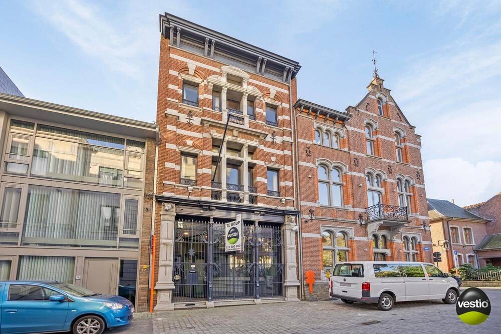 Handelszaak te  koop in Tongeren 3700 559000.00€ 3 slaapkamers 296.00m² - Zoekertje 287554