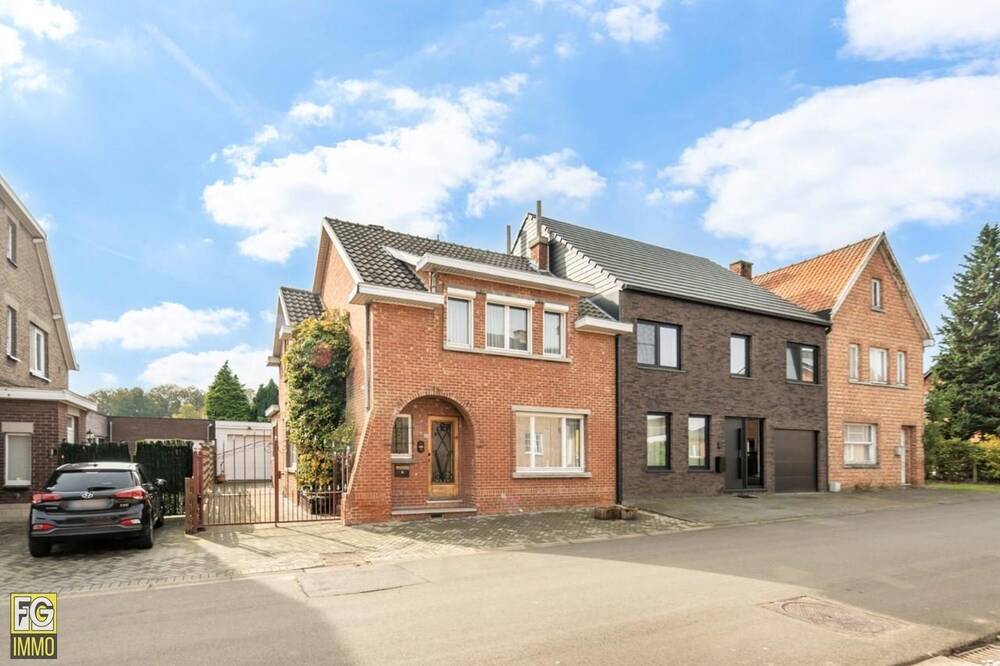 Huis te  koop in Hoeselt 3730 189000.00€ 2 slaapkamers m² - Zoekertje 289114