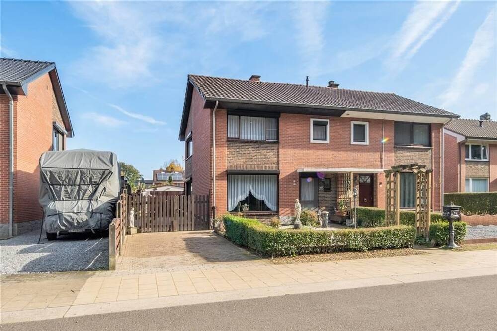 Huis te  koop in Overpelt 3900 229000.00€ 3 slaapkamers 151.00m² - Zoekertje 289899