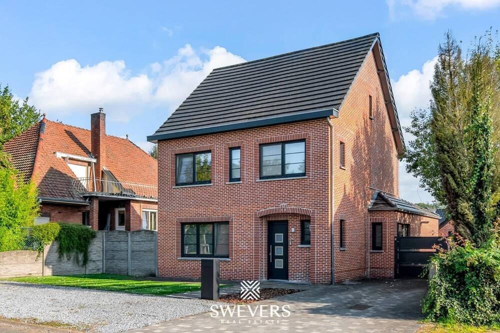 Huis te  koop in Leopoldsburg 3970 435000.00€ 3 slaapkamers 180.00m² - Zoekertje 291225