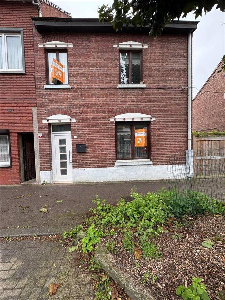 Huis te  koop in Genk 3600 269000.00€ 4 slaapkamers 190.00m² - Zoekertje 294892