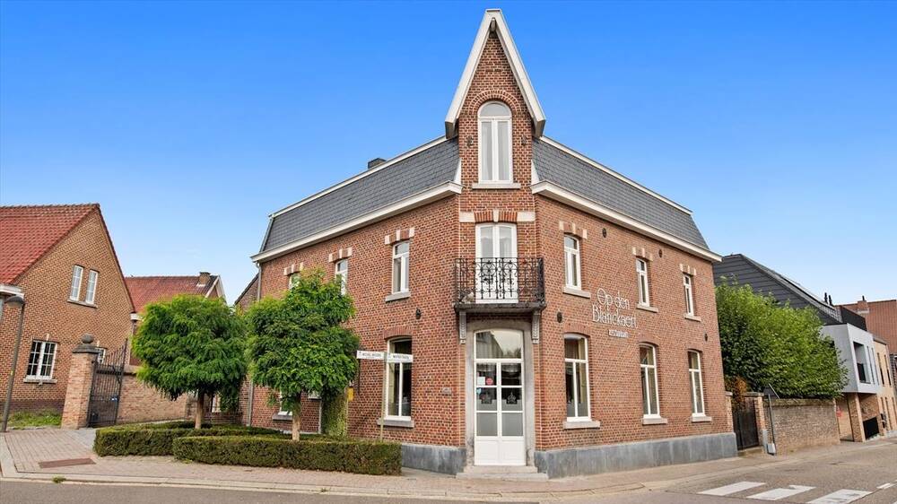 Handelszaak te  koop in Bilzen 3740 525000.00€ 4 slaapkamers 390.00m² - Zoekertje 295582