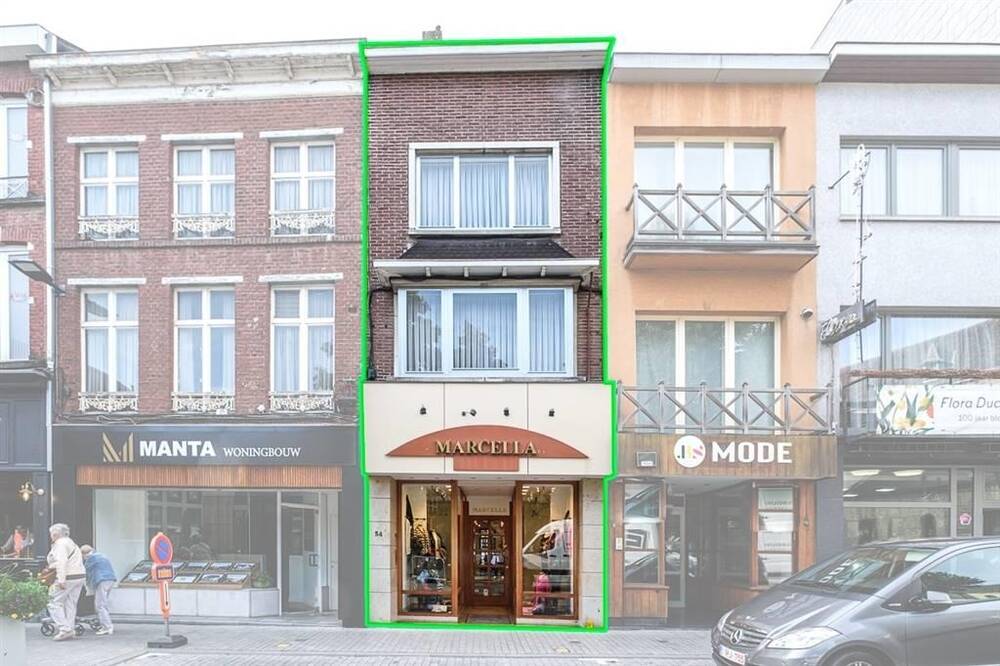 Huis te  koop in Sint-Truiden 3800 270000.00€ 5 slaapkamers 149.00m² - Zoekertje 298295