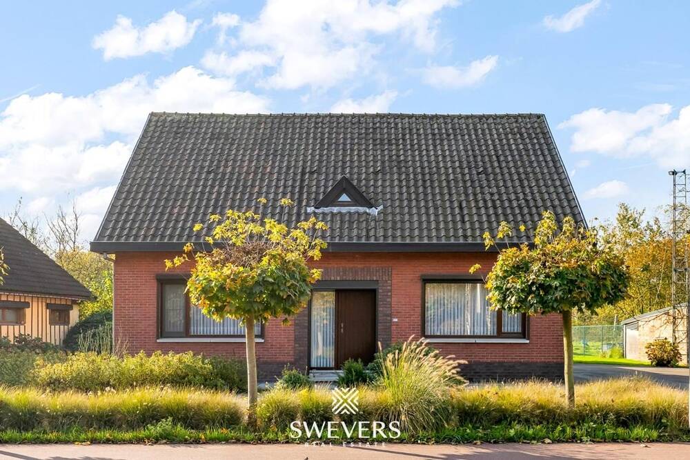 Huis te  koop in Heusden-Zolder 3550 280000.00€ 3 slaapkamers 165.00m² - Zoekertje 299352