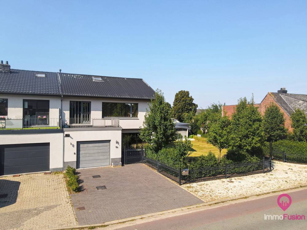 Huis te  koop in Heusden-Zolder 3550 269000.00€ 3 slaapkamers m² - Zoekertje 299649