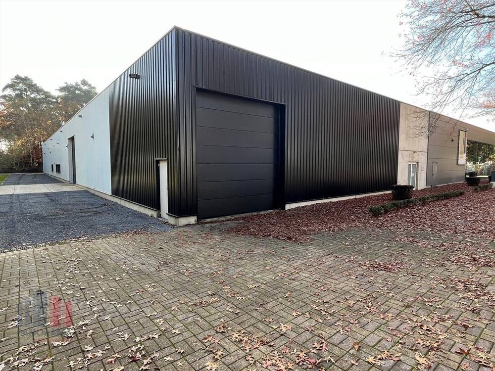 Handelszaak te  huur in Hasselt 3500 3440.00€  slaapkamers 750.00m² - Zoekertje 304874