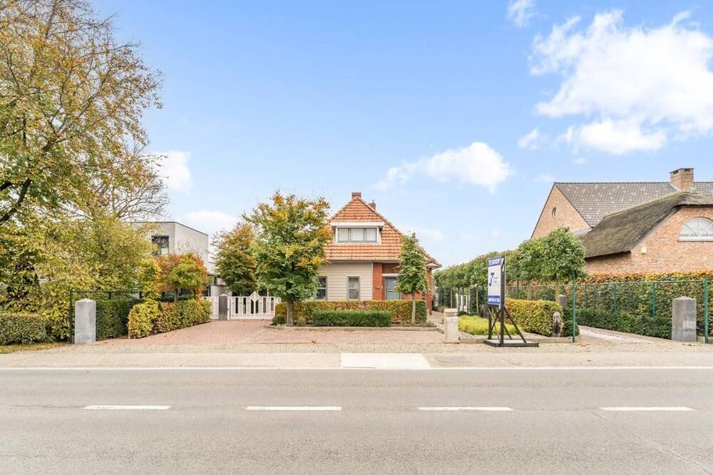 Huis te  koop in Bree 3960 315000.00€ 4 slaapkamers m² - Zoekertje 304560