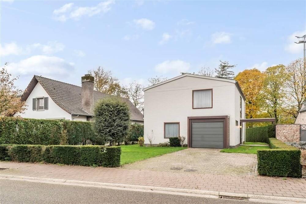 Huis te  koop in Neerpelt 3910 323000.00€ 3 slaapkamers 185.00m² - Zoekertje 306423