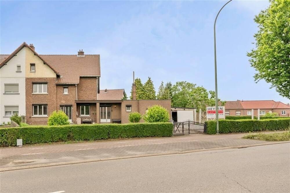 Huis te  koop in Maasmechelen 3630 218000.00€ 4 slaapkamers 143.00m² - Zoekertje 307303