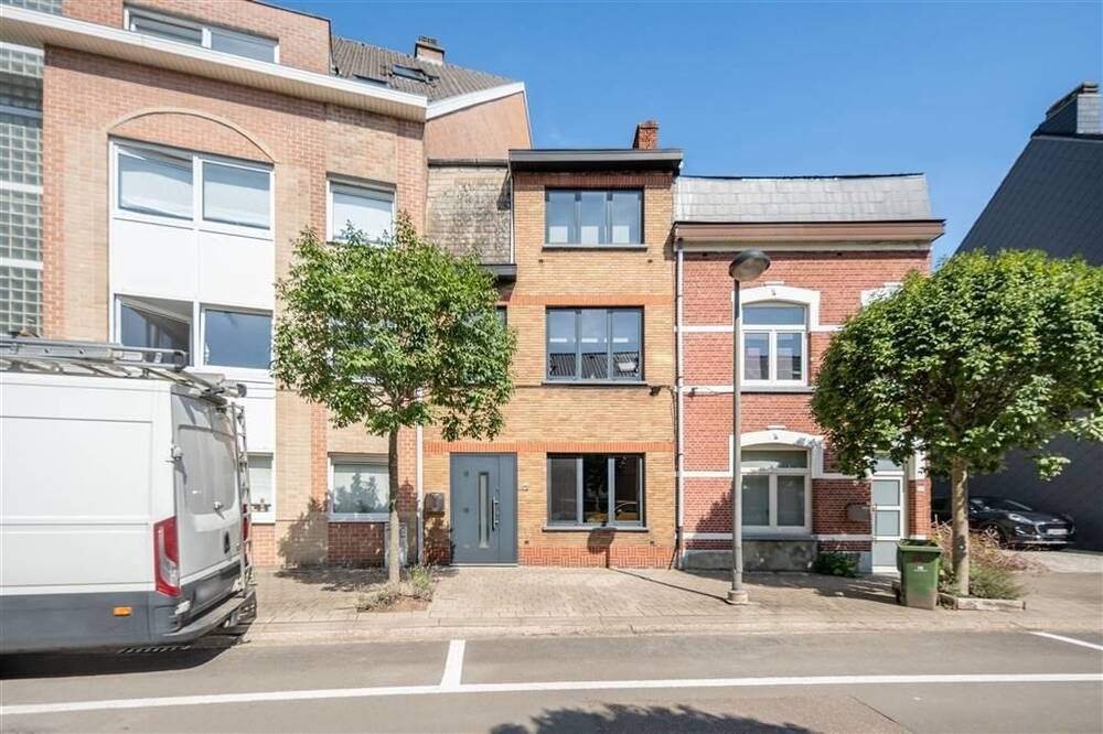 Huis te  koop in Hasselt 3500 325000.00€ 4 slaapkamers 129.00m² - Zoekertje 308802