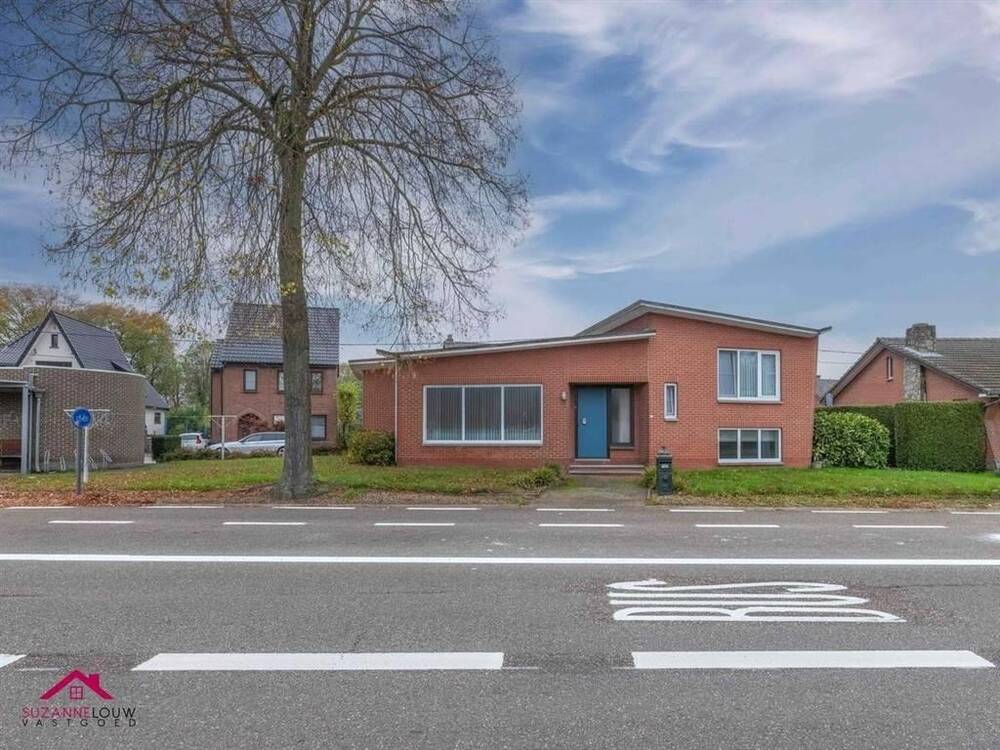 Huis te  koop in Dilsen-Stokkem 3650 220000.00€ 3 slaapkamers 169.00m² - Zoekertje 309850