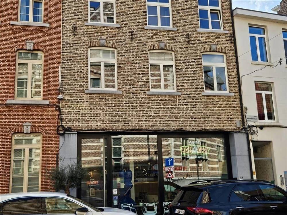 Handelszaak te  huur in Hasselt 3500 2495.00€  slaapkamers 202.00m² - Zoekertje 311744