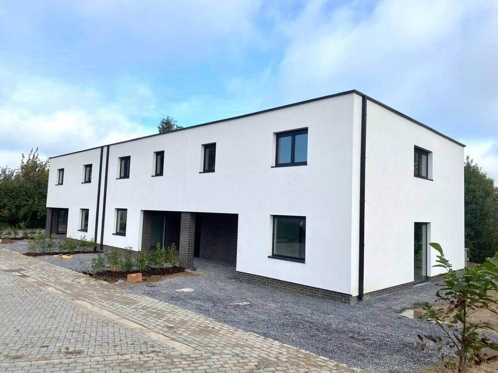 Huis te  huur in Tongeren 3700 1250.00€ 3 slaapkamers 177.00m² - Zoekertje 312105