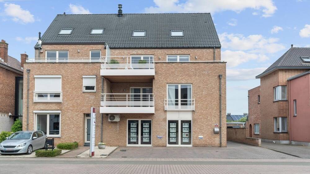 Appartement te  huur in Paal 3583 900.00€ 2 slaapkamers m² - Zoekertje 316418