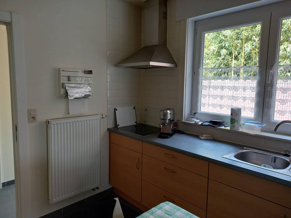 Benedenverdieping te  huur in Bree 3960 800.00€ 1 slaapkamers 104.00m² - Zoekertje 326889