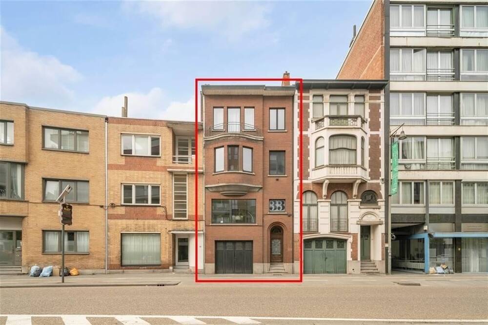 Herenhuis te  koop in Hasselt 3500 779000.00€ 4 slaapkamers 352.00m² - Zoekertje 358565